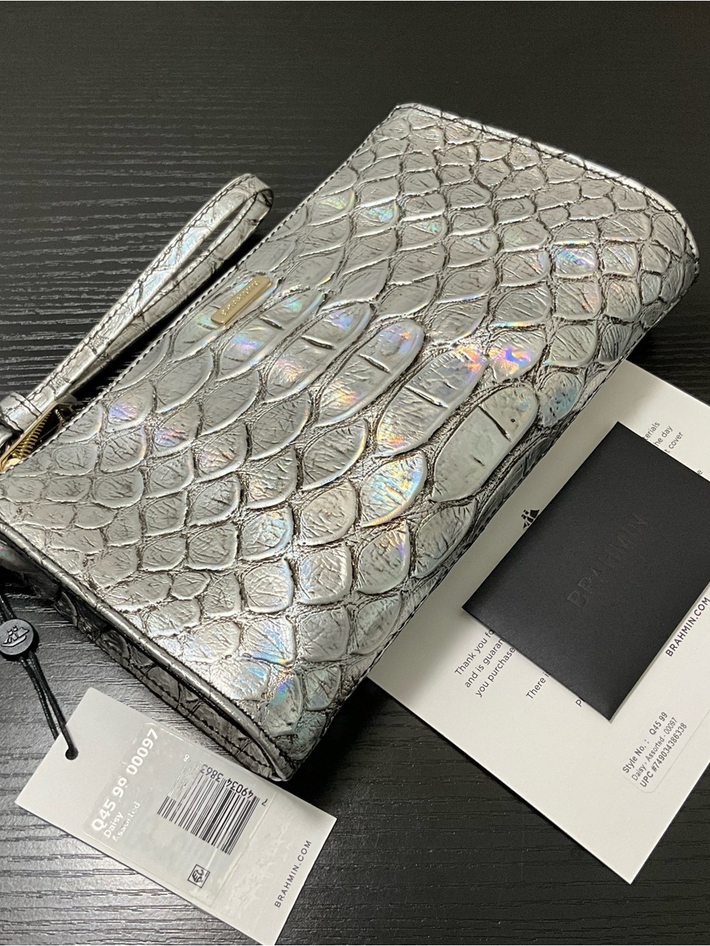 Brahmin Daisy SILVER PLATINUM SNAKE PRINT Wristlet Cosmetic Bag HTF - Picture 3 of 8